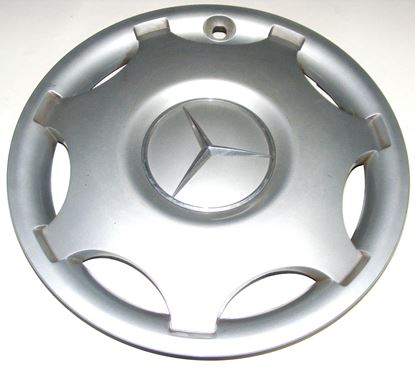Picture of HUBCAP, WHEEL COVER,W203, 2034000325