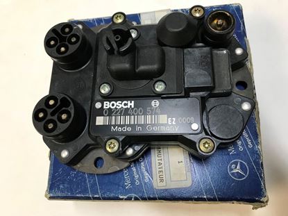 Picture of Mercedes 190E 2.3 ignition module 0075454832